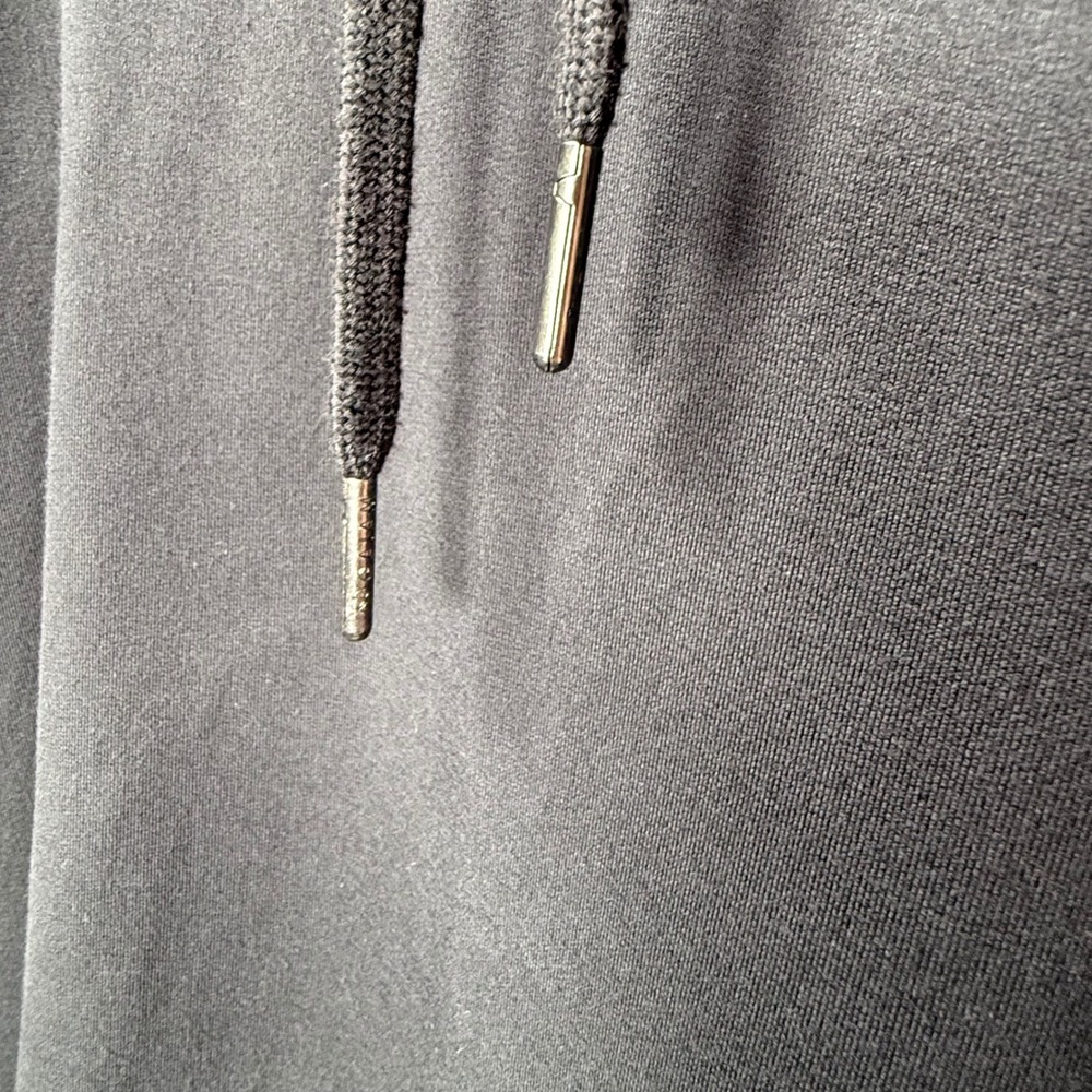 Gaiam Women's Black Small Sleeveless Cowl Neck Hoodie Yoga Activewear Top - Picture 2 of 12